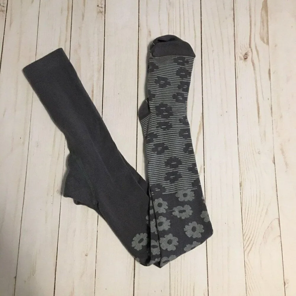 BnM Girls Gray Floral Patterned Modal Blend Crew Socks Size 11-12